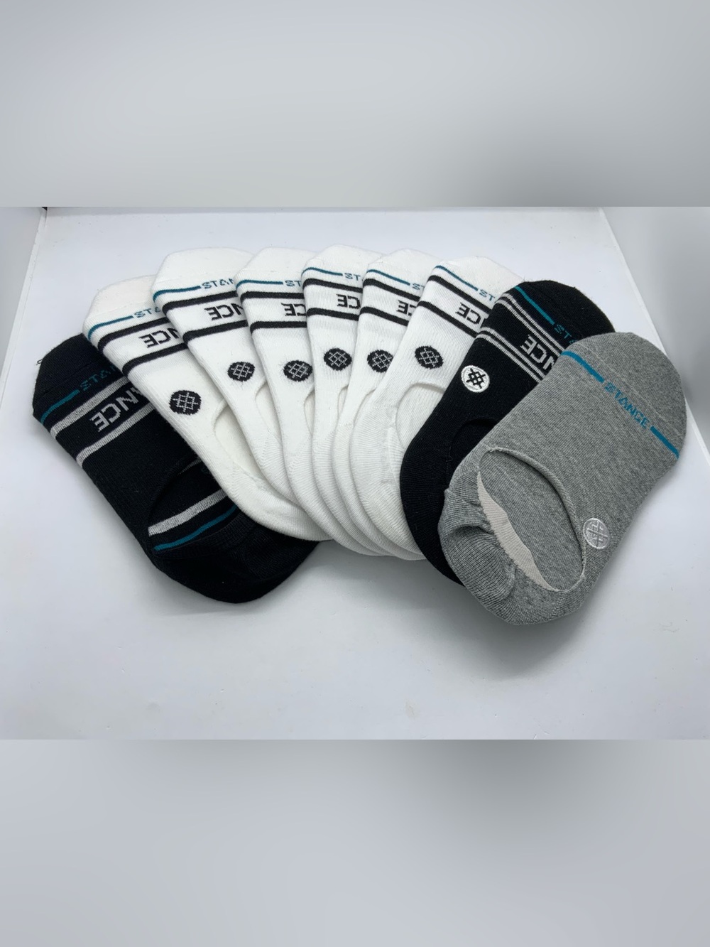 (9) STANCE Men's No-Show Sock Pack - White, Black & Gray